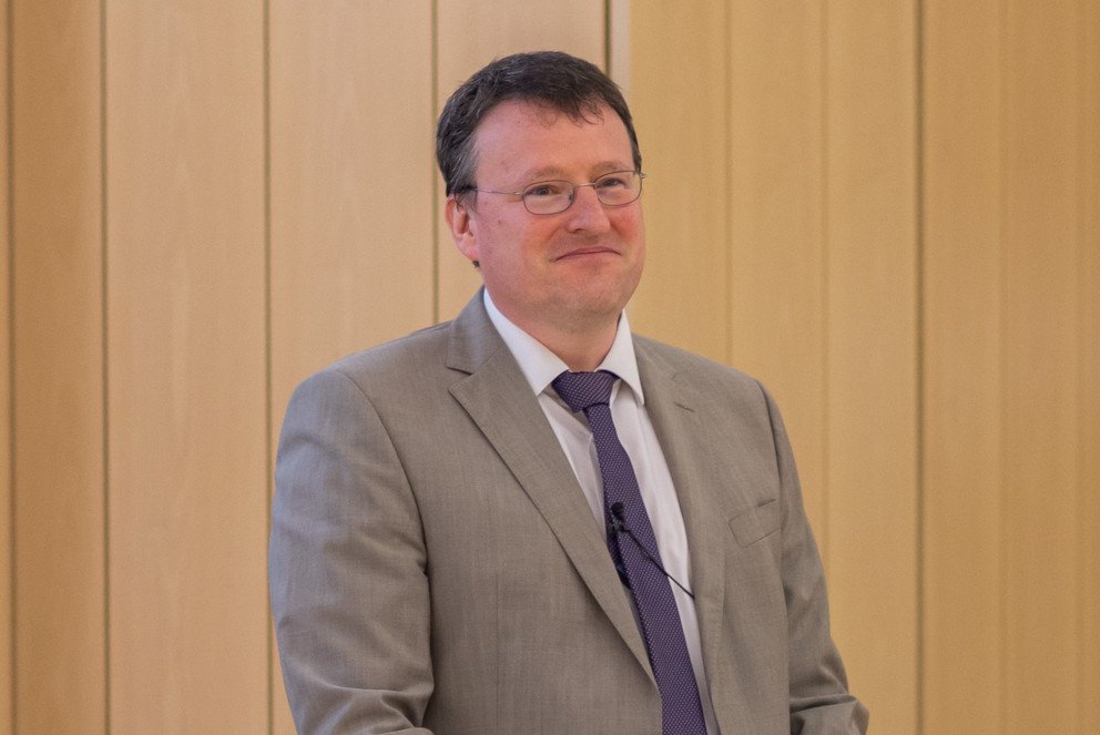 Prof. Dr. Christian Handschuh