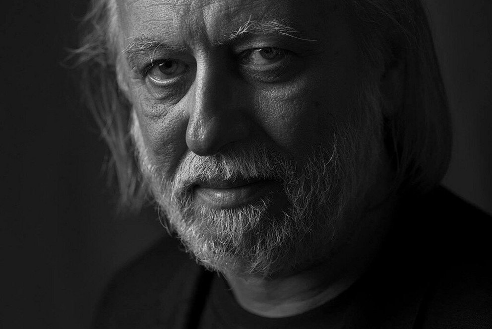 Eine Portraitaufnahme von László Krasznahorkai