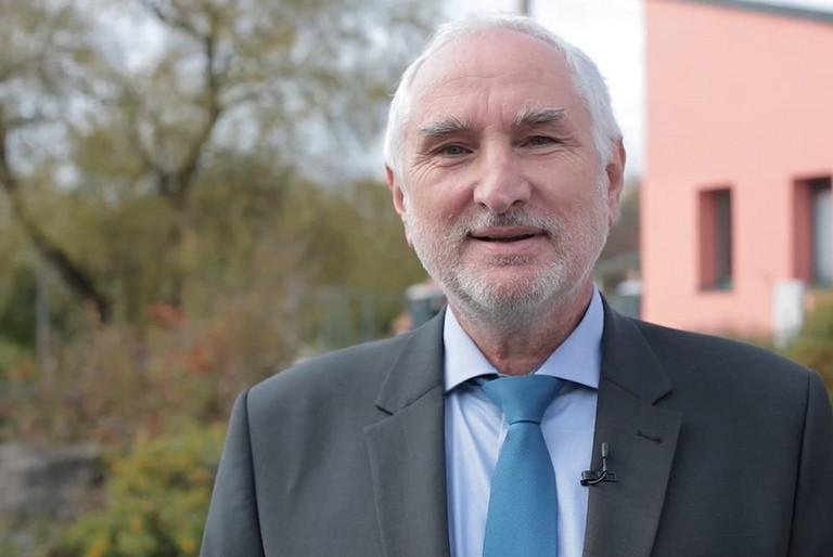 Pr&auml;sident Prof. Dr. Ulrich Bartosch