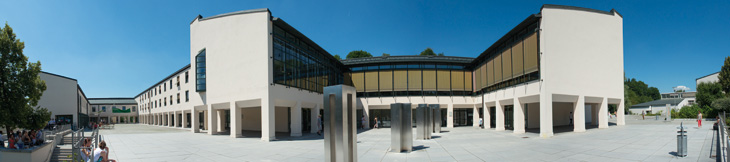 Die Zentralbibliothek der Universität Passau - Link zur Imagebroschüre