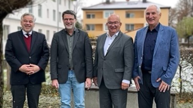 (v.r.) Präsident Prof. Dr. Ulrich Bartosch mit dem neuen Unirats-Vorsitzenden Prof. Dr. Klaus B. Beckmann, dem Senatsvorsitzenden Prof. Dr. Tomas Sauer und Universitätskanzler Dr. Achim Dilling. Foto: Universität Passau 