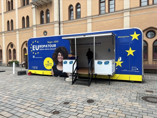 Am 7. Mai ist die EUropaTour Bayern 2024 der Bayerischen Staatskanzlei zu Gast, Foto: Bayerische Staatskanzlei