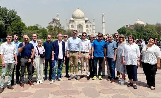 Group photograph with Bavarian Science Minister Markus Blume and the delegation members at the Taj Mahal. Photo credit: Bavarian State Ministry of Science and the Arts