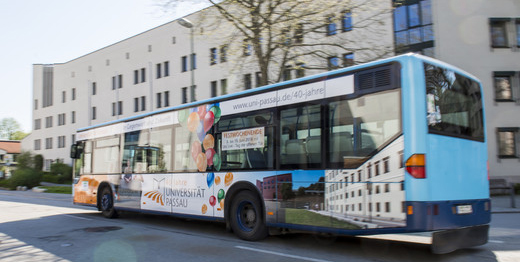 Jubiläumsbus der Universität