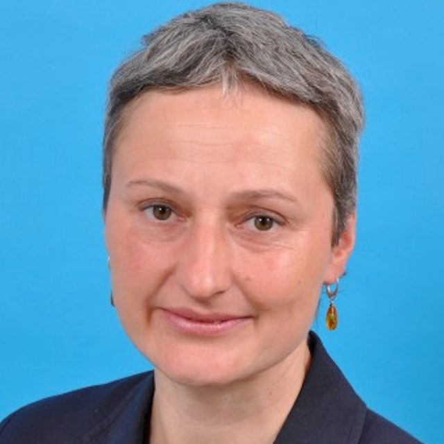 Prof. Dr. Alexandra Retkowski