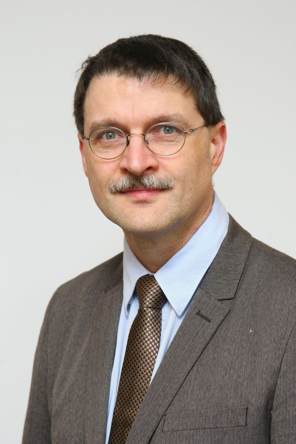 Professor Dr. Tomas Sauer