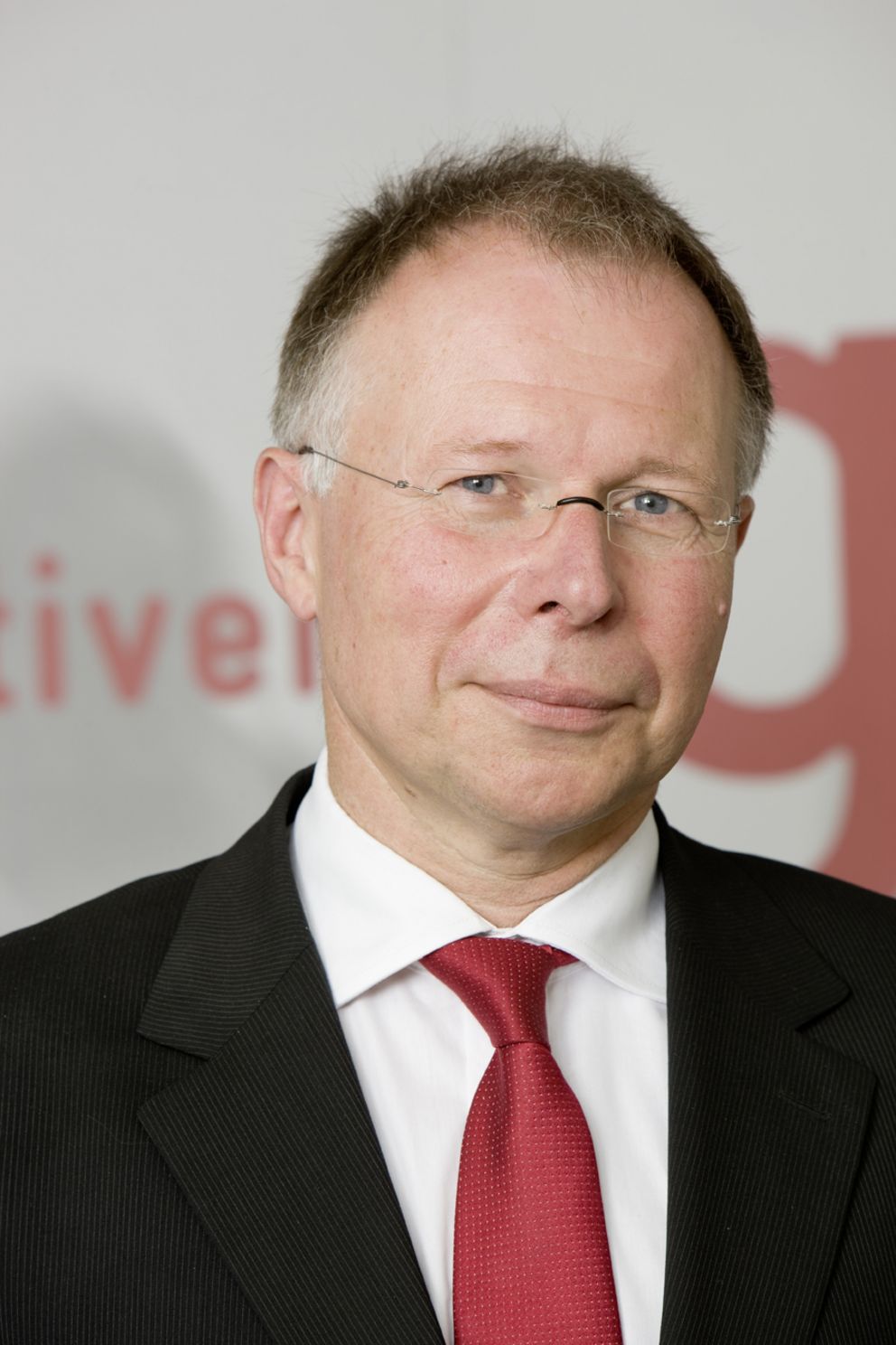 Dr. Hans-Joachim Preuß