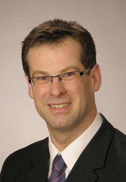 Dr. Franz Weitl Dr. Franz Weitl